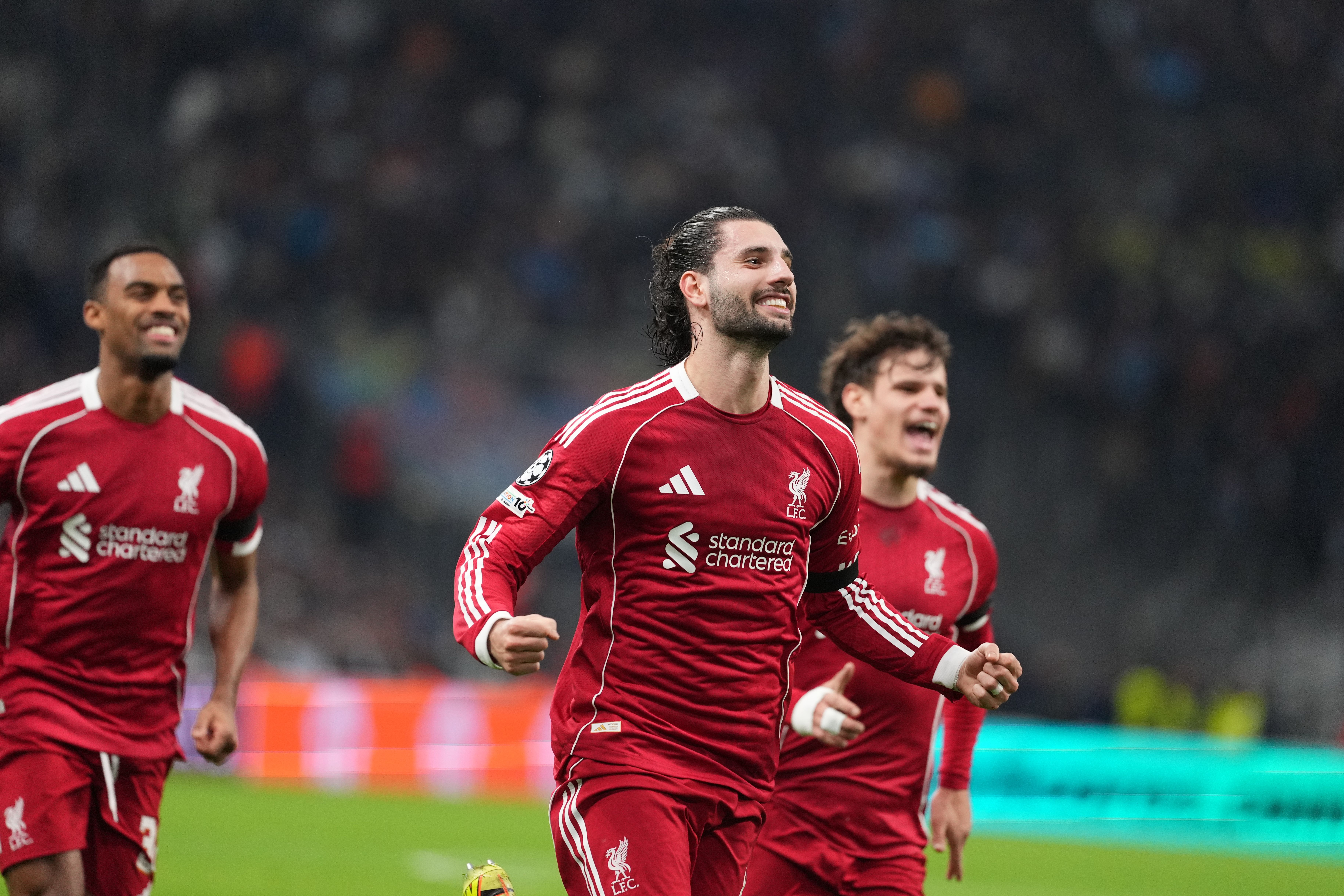 爱游戏官网-索博斯洛伊若下场进球，将成为利物浦第六位连续四场欧战进球球员